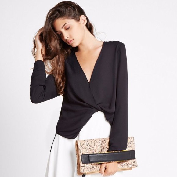 BCBGeneration Ready To Roll Foldover Clutch Dark Nude Snake Prints New With Tag - Picture 1 of 16